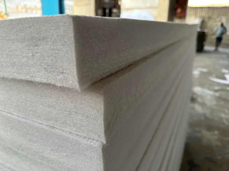 Bonded polyester cushion sheet edge, close up